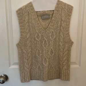 Everlane Cable-Knit Sweater Vest